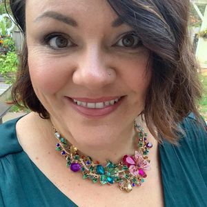 Meet your Posher, Denise